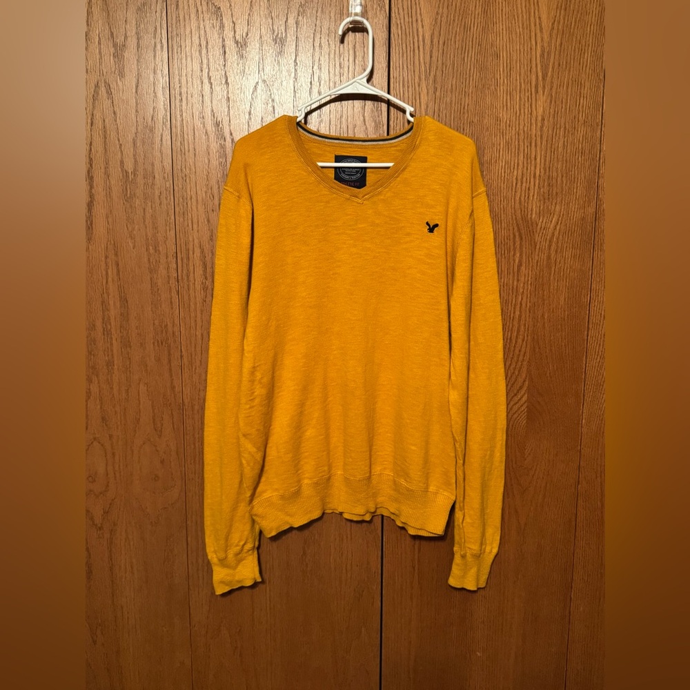 American Eagle Outfitters 🦅 Athletic Fit Lightweight Slub Sweater
